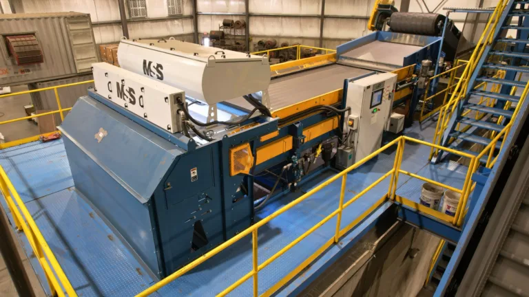 Overview of an L-VIS optical sorting unit in a recycling system