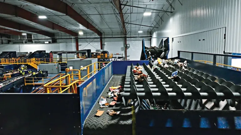 LRS Chicago MRF featuring the CP Auger Screen in action.